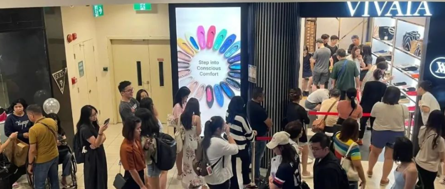 外狂卖20亿国内却没几个人知道AG真人6个塑料瓶做一双鞋海(图7)